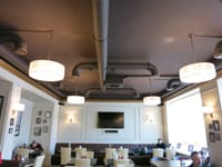 Завершен монтаж системы вентиляции в кафе «Мармеладка»